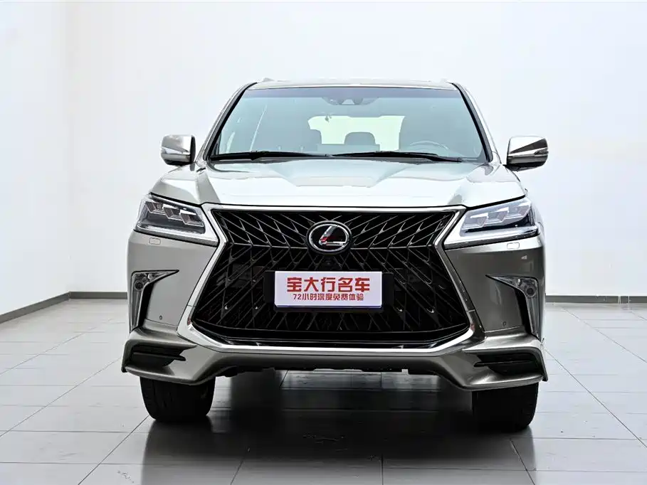 Lexus LX 2017 570 Luxury Edition