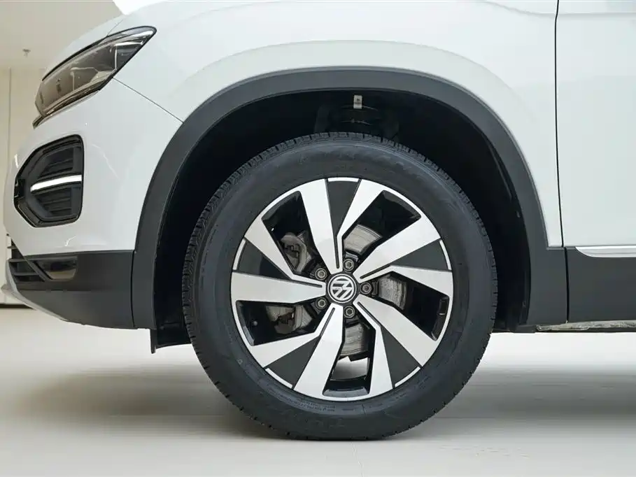 Tayron 2019 330 TSI Two-wheel Drive Luxury Edition National VI