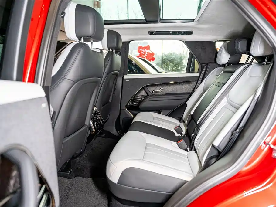 Range Rover Sport P510e Plug-in Hybrid First Edition 2023