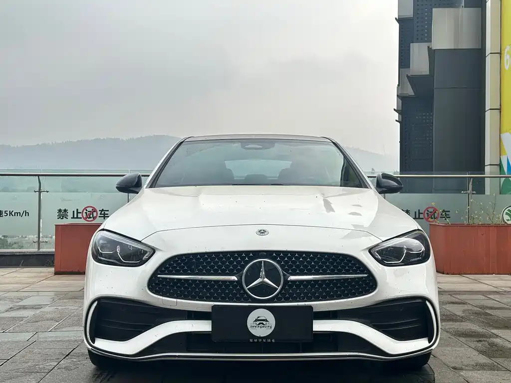 Mercedes-Benz C-Class 2024 C 260 L Night Move Edition