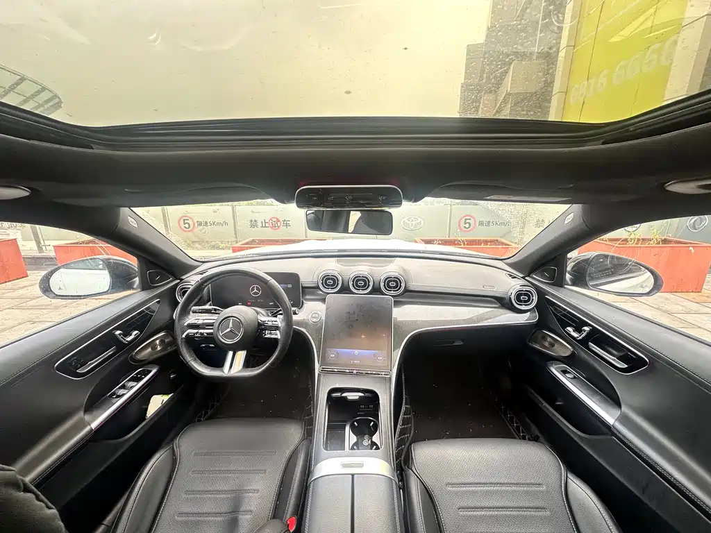 Mercedes-Benz C-Class 2024 C 260 L Night Move Edition