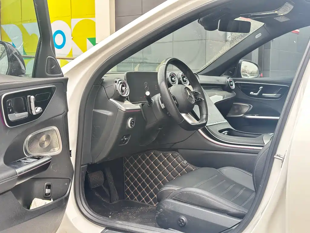 Mercedes-Benz C-Class 2024 C 260 L Night Move Edition