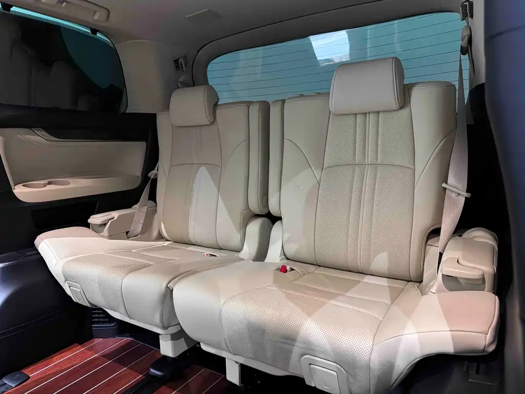 Alphard 2020款 Hybrid 2.5L Prestige Edition