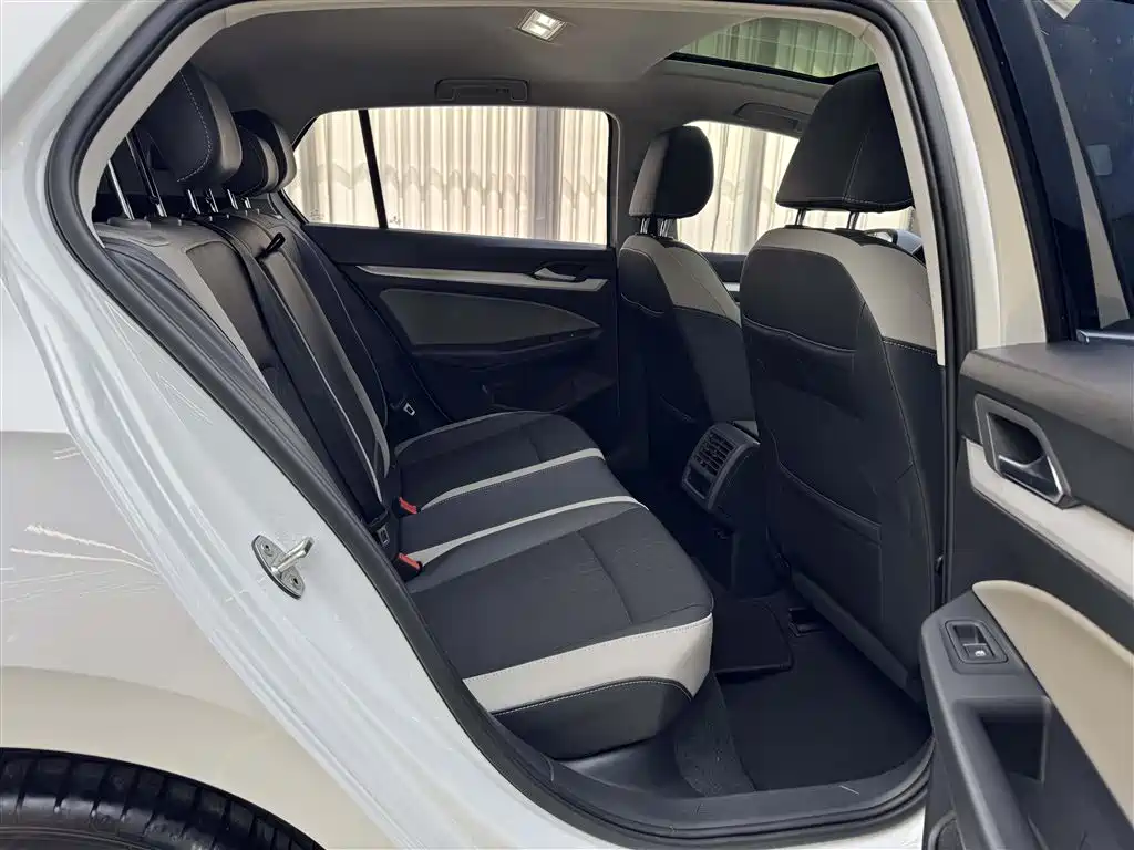 Golf 2023 280TSI DSG Pro