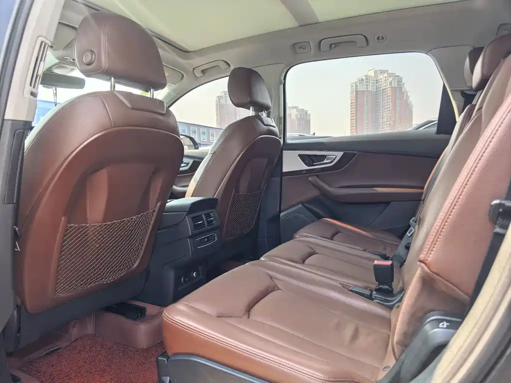Audi Q7 2019 45 TFSI Comfort Edition