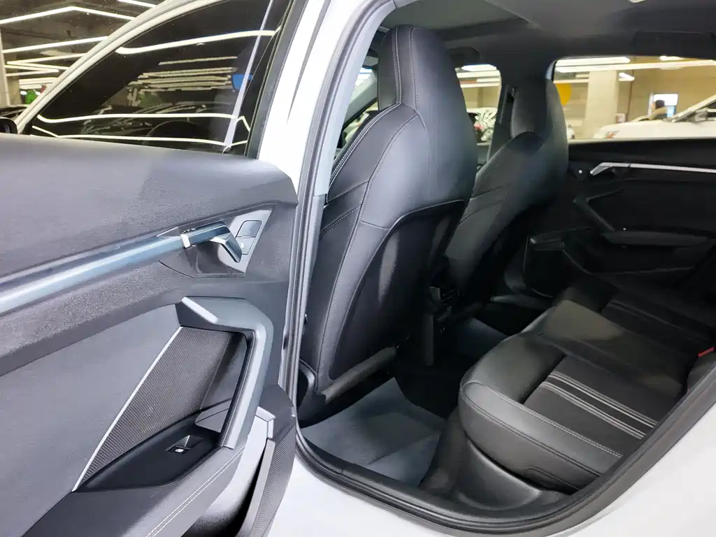 Audi A3 2021 Limo 35 TFSI Sporty Style