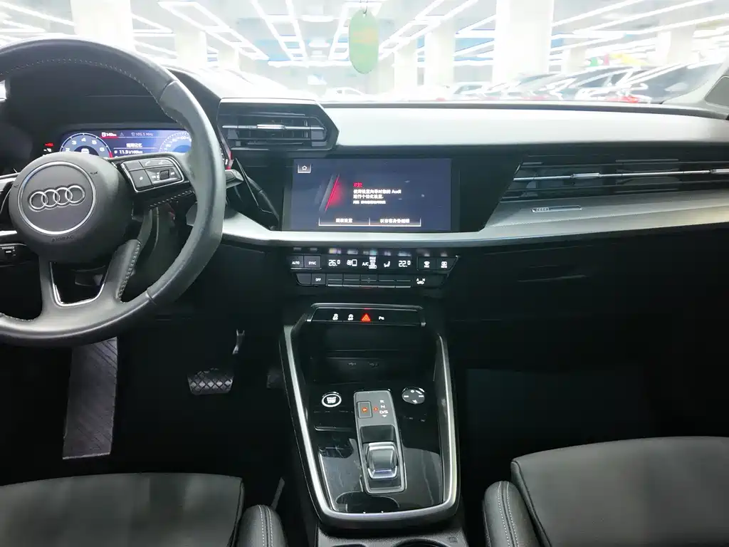 Audi A3 2021 Limo 35 TFSI Sporty Style