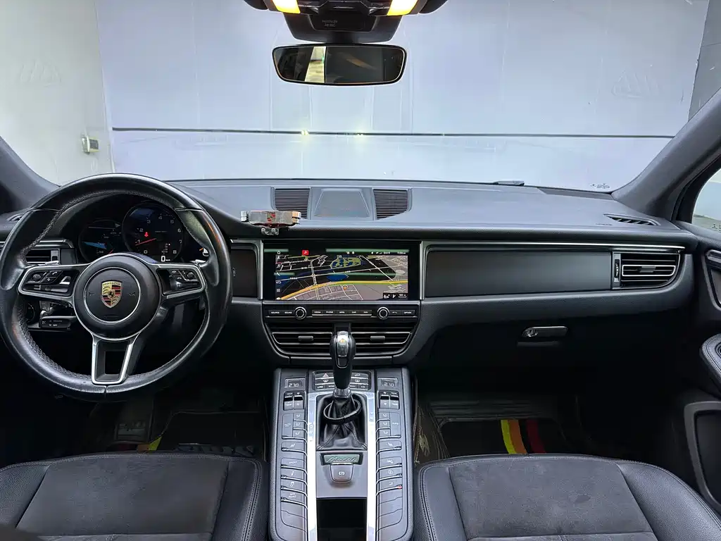 Macan 2018 2.0T