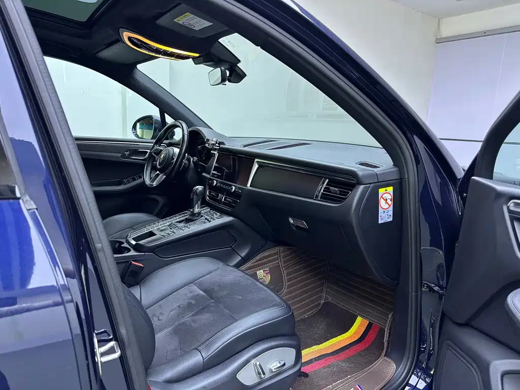 Macan 2018 2.0T