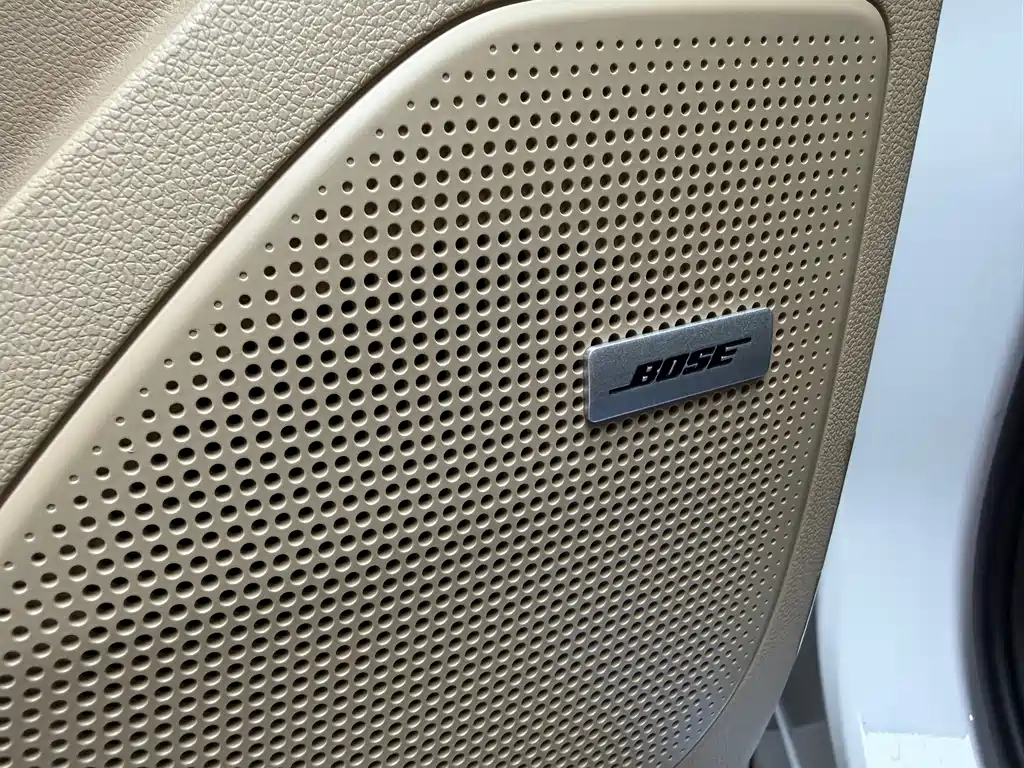 2023 Century 2.0T 7-seat Premium Edition