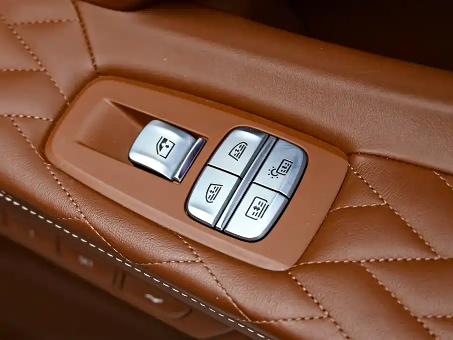 BMW 7 Series 2019 Model Facelift 740Li xDrive Executive M Sport Package