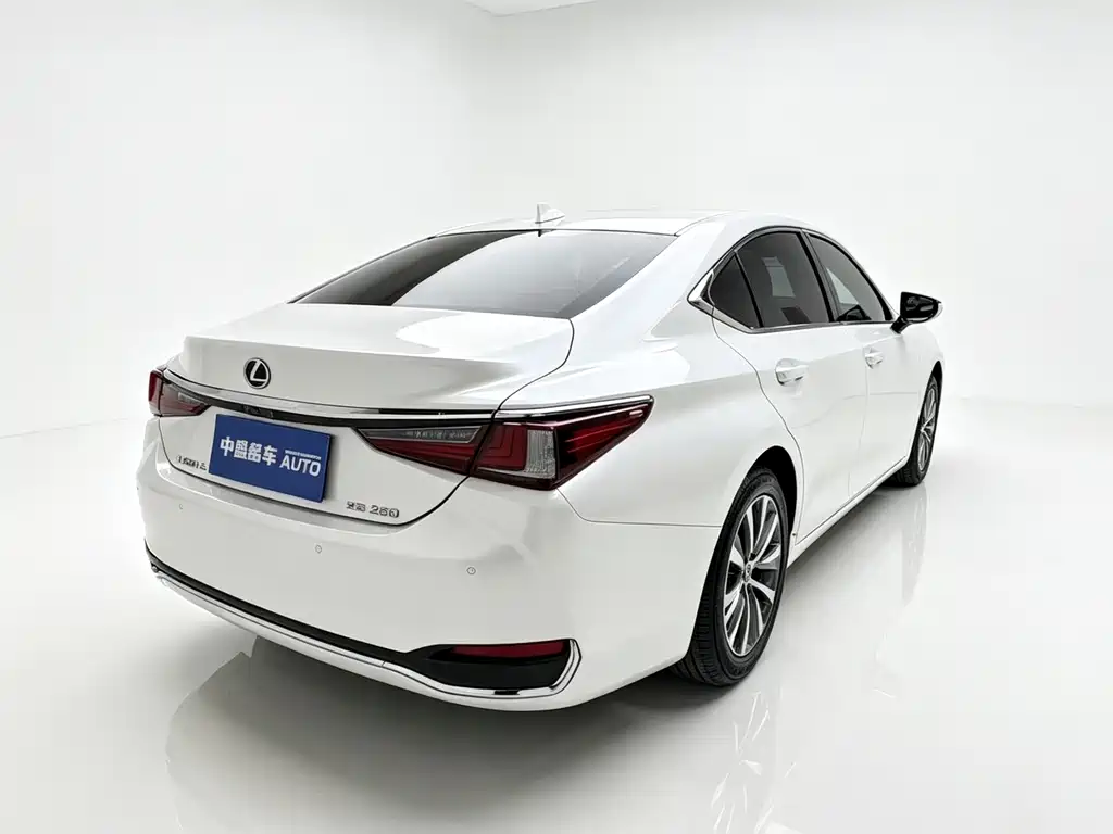Lexus ES 2020 200 Excellence Edition