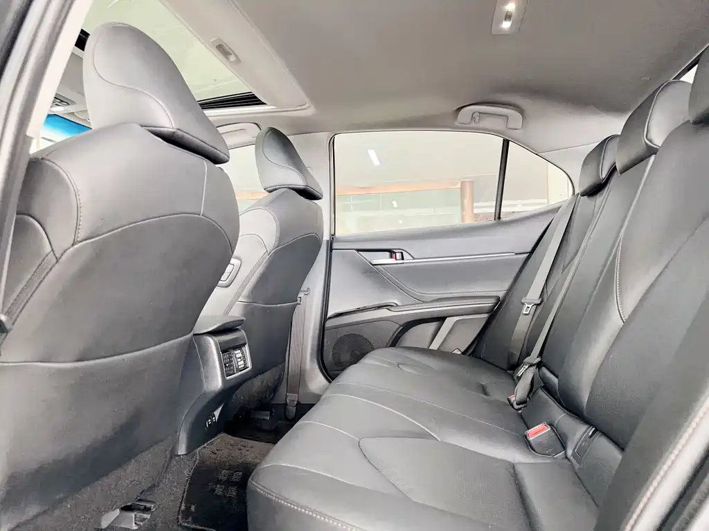 Camry 2022 2.0GVP Leading Edition