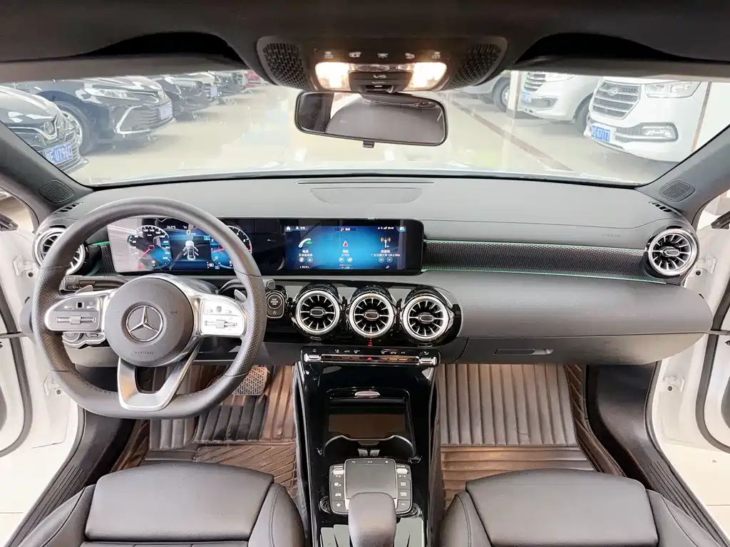 Mercedes-Benz A-Class 2022 A 200 L Sport Coupe Fashion Edition