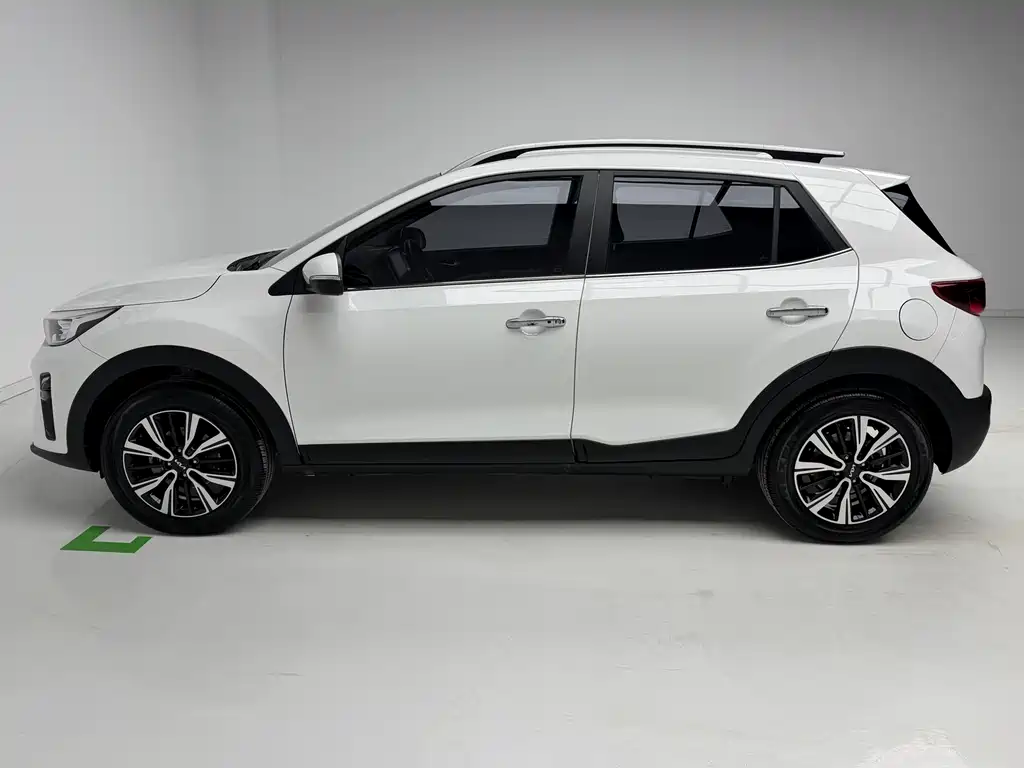 Yipao 2021 Model 1.4L CVT Fun Enjoy Edition
