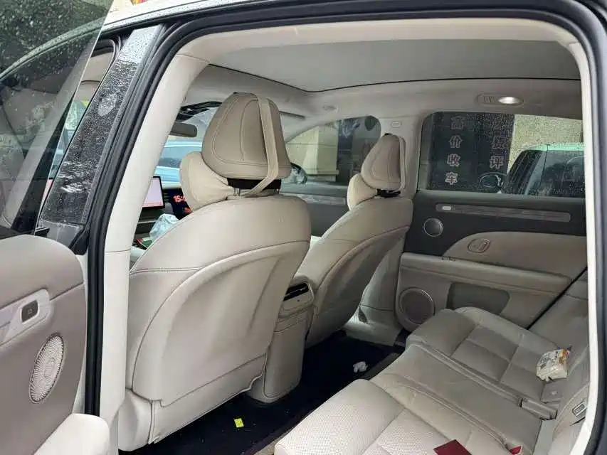 LS6 2026 Range-Extended 52 Max