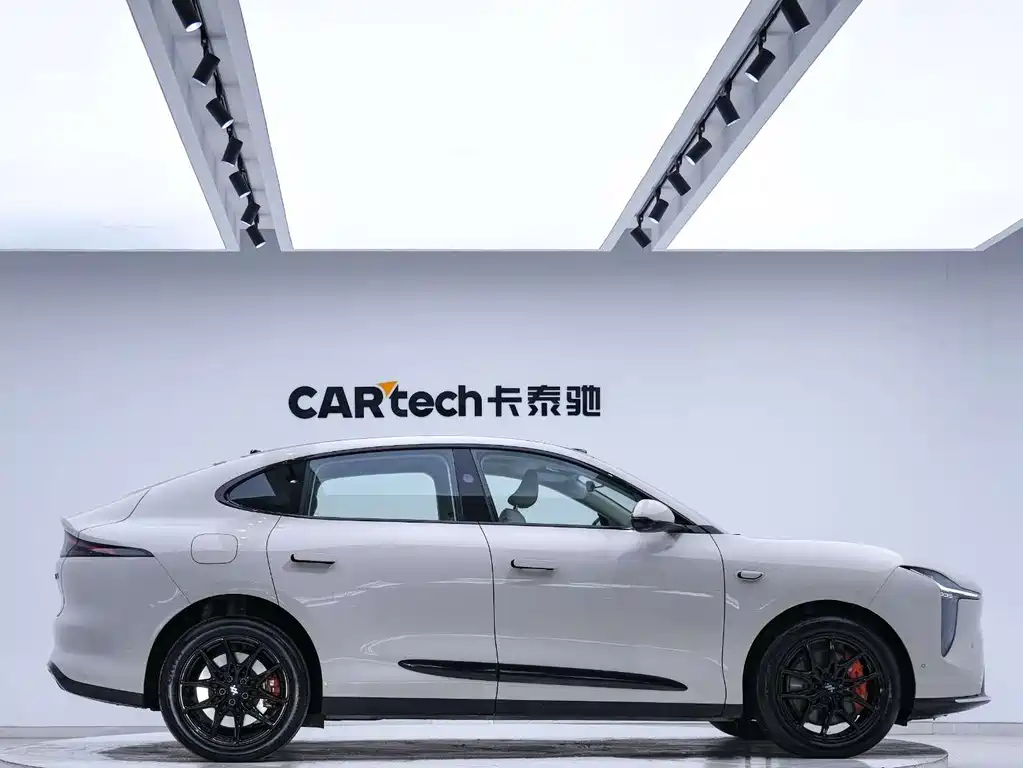 LS6 2026 Range-Extended 52 Max