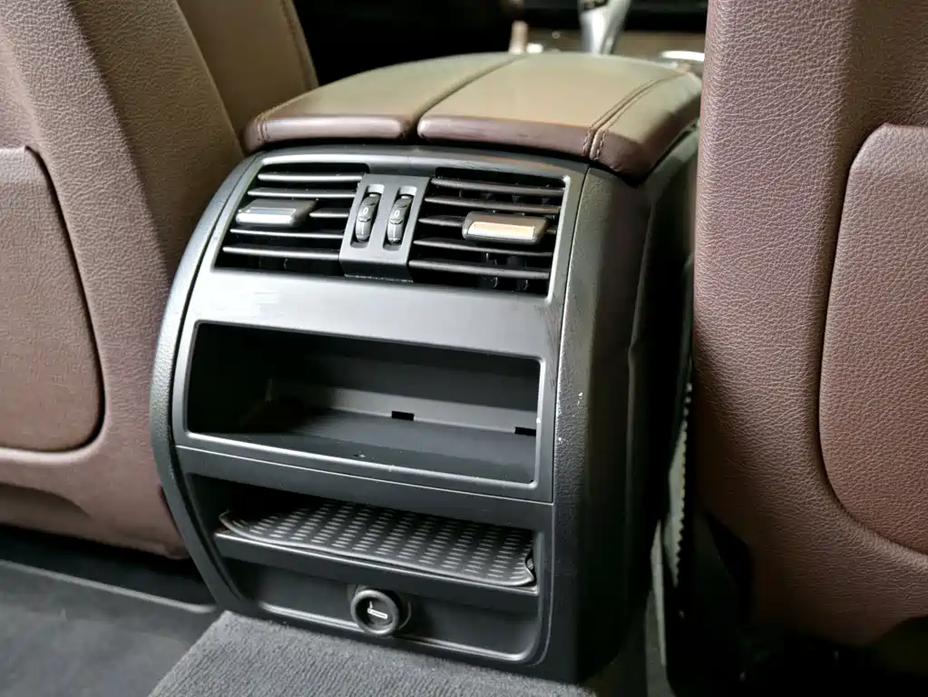 BMW 5 Series 2014 model 525Li Luxury Design Package