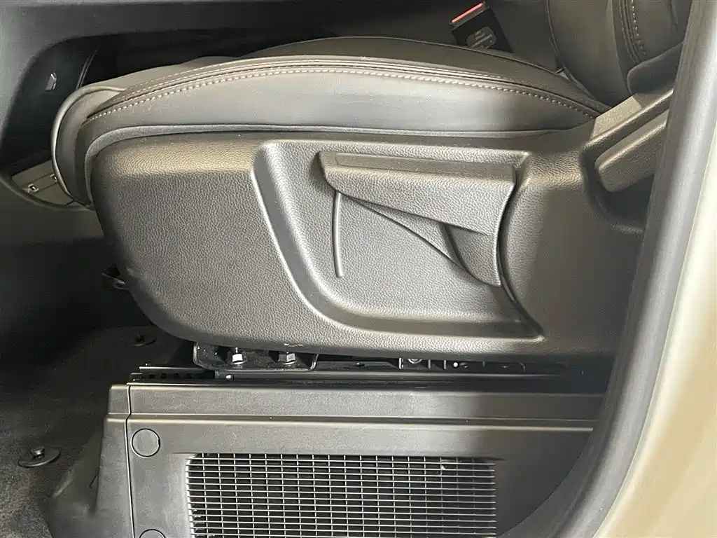 Chery E9 2025 Model E9 Super Fast Charging Premium Edition