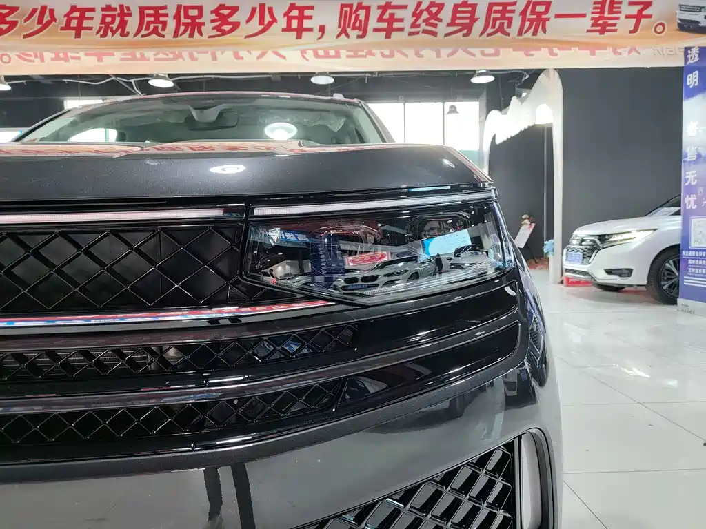 揽巡 2025 380TSI 4x4 R-Line Touring ZHONGXING