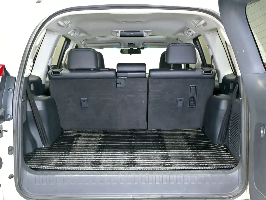 Prado 2016 3.5L Automatic TX-L NAVI