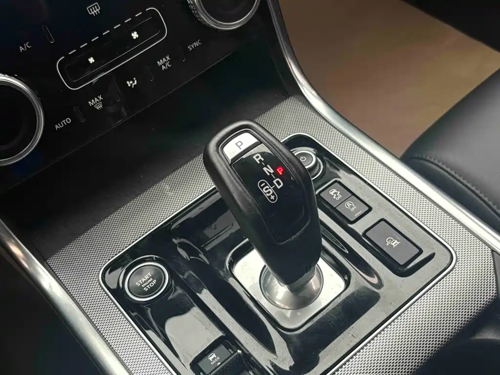 Jaguar XEL 2020 2.0T 200PS R-DYNAMIC S Progressive Sport Edition