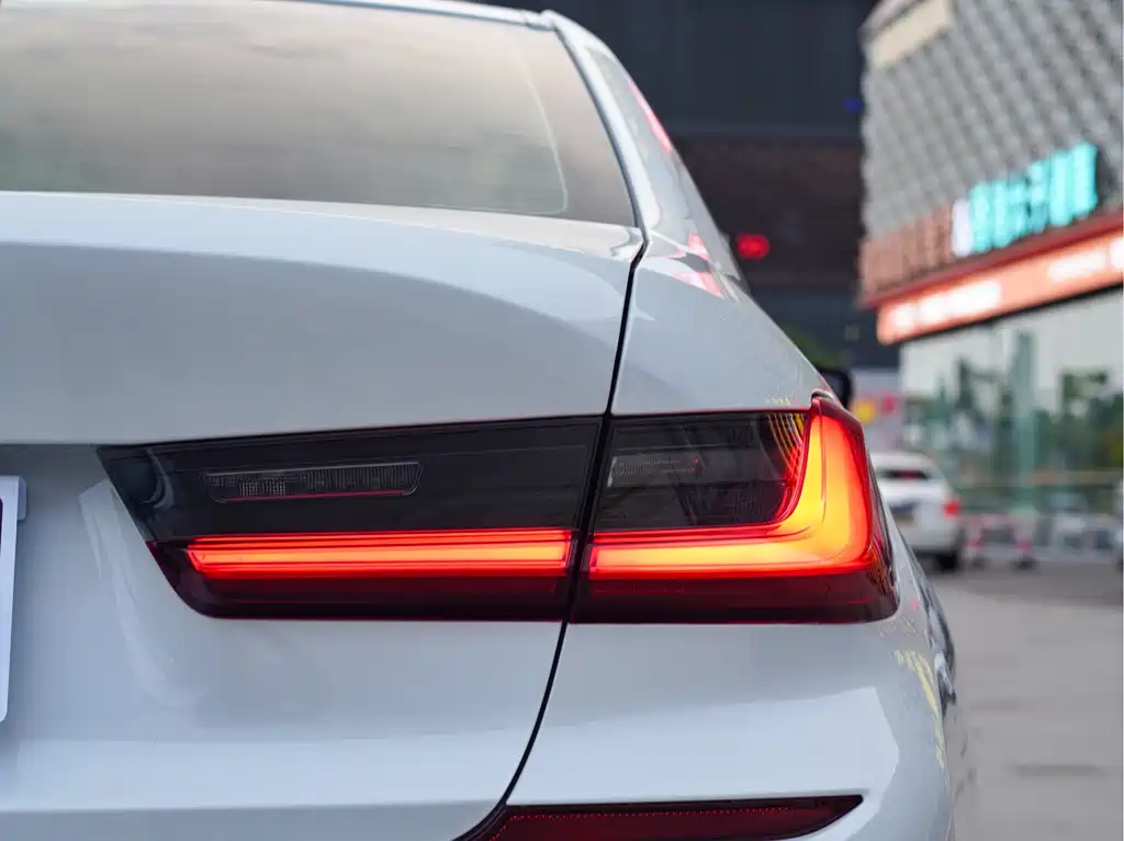 BMW 3 Series 2021 325Li M Sport Package