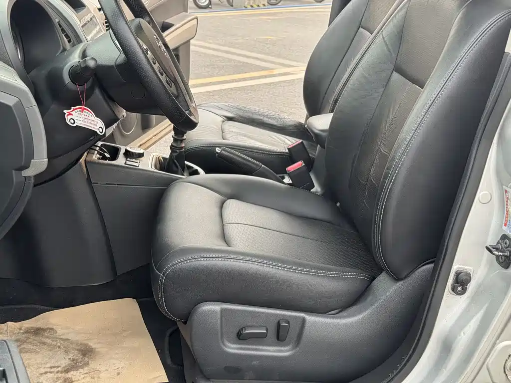 Qashqai 2010 2.5L Manual Luxury Edition 4WD