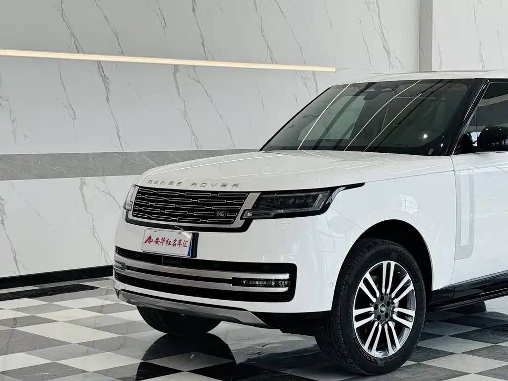 Range Rover 2023 3.0 L6 400PS Creation Extended Edition