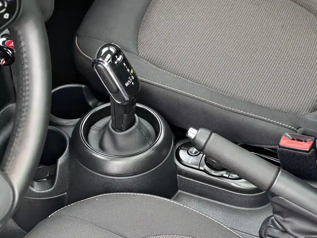 MINI 2023 1.5T ONE 5-Door Edition