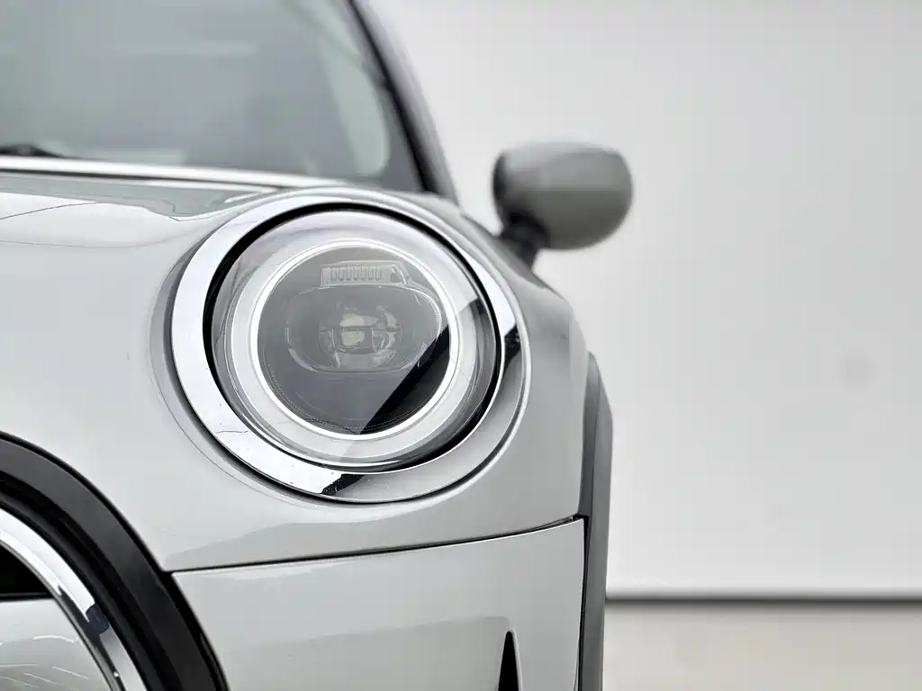 MINI 2023 1.5T ONE 5-Door Edition