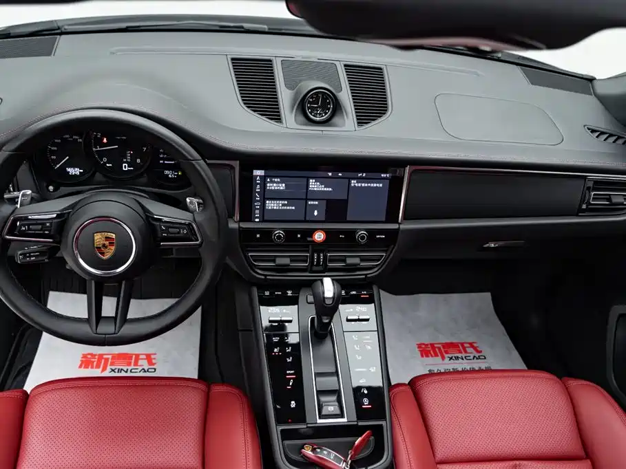 Macan 2023 2.0T