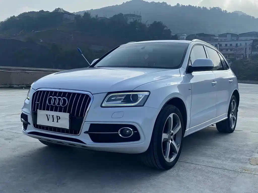 Audi Q5 (Import) 2013 model 45 TFSI quattro Sport