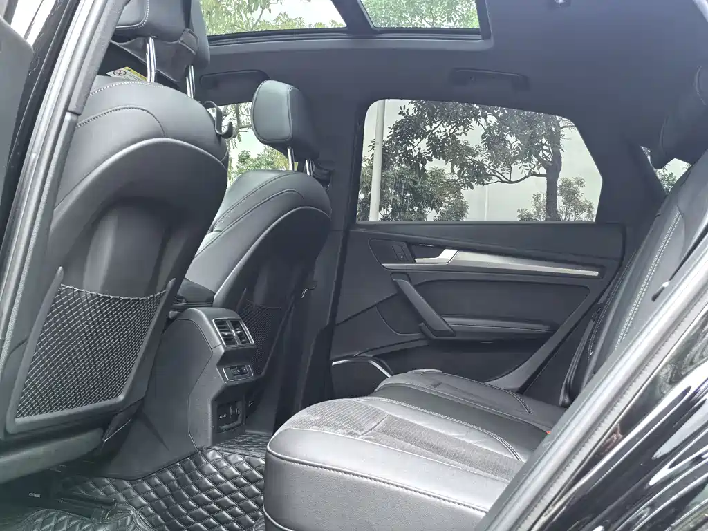Audi Q5L Sportback 2022 Facelift 40 TFSI Luxury Edition