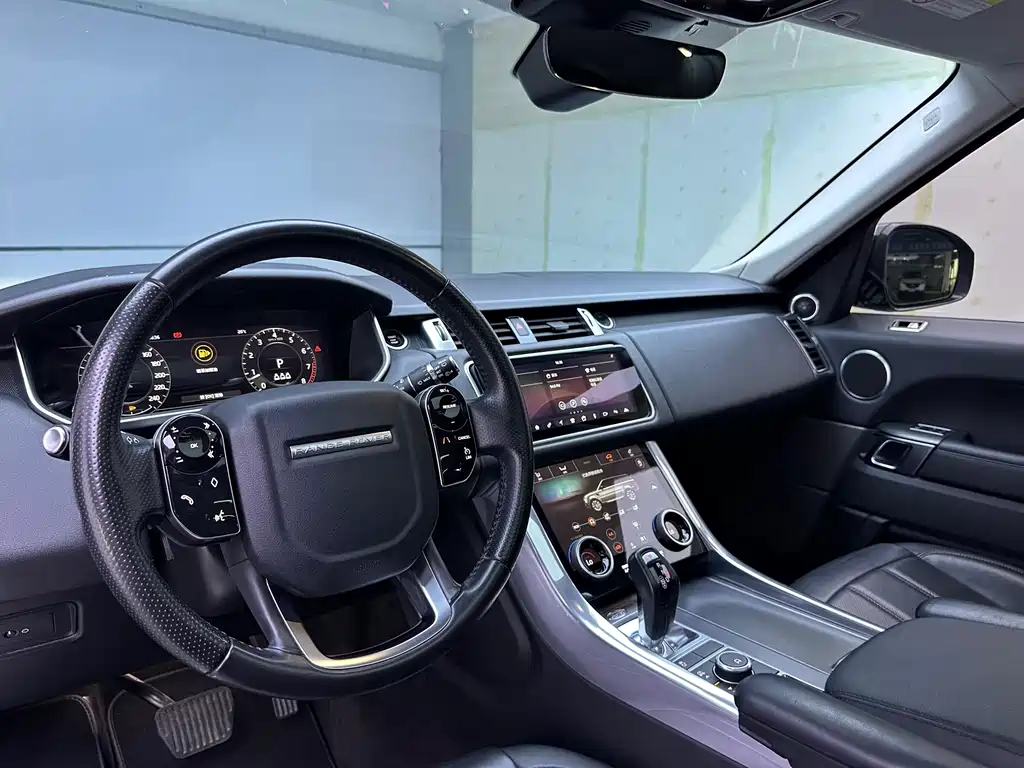 Range Rover Sport 2019 Special Edition