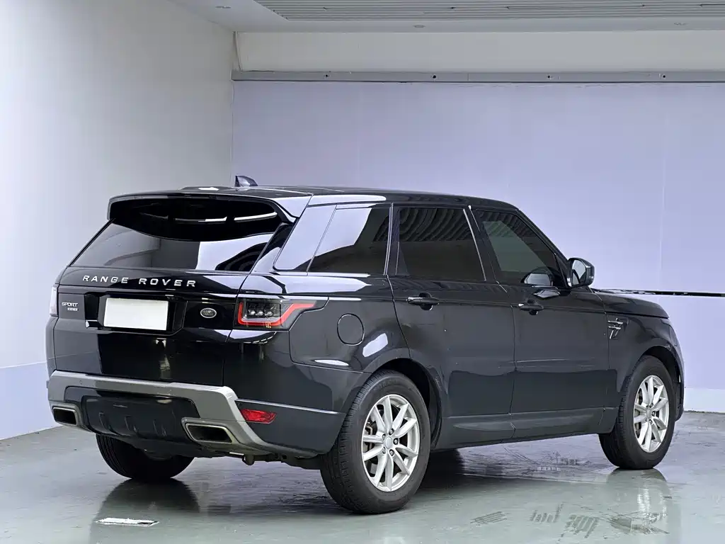 Range Rover Sport 2019 Special Edition