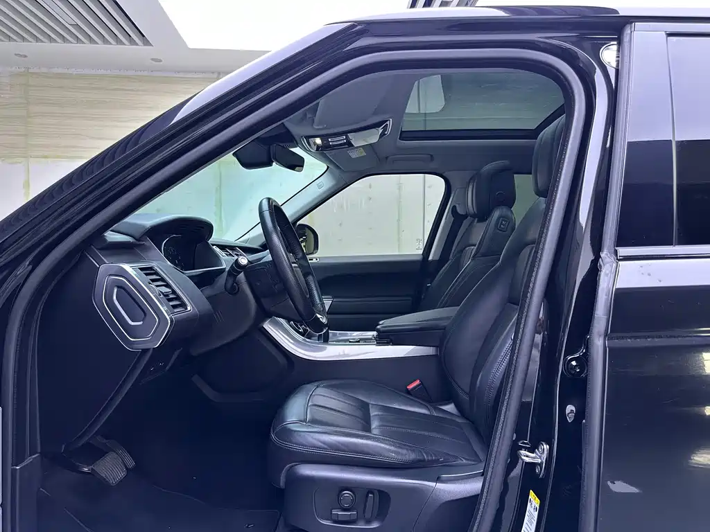 Range Rover Sport 2019 Special Edition