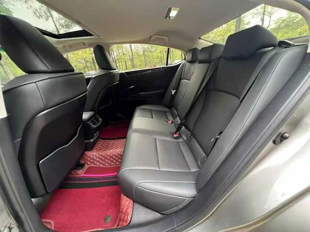 Lexus ES 2022 200 Excellence Edition