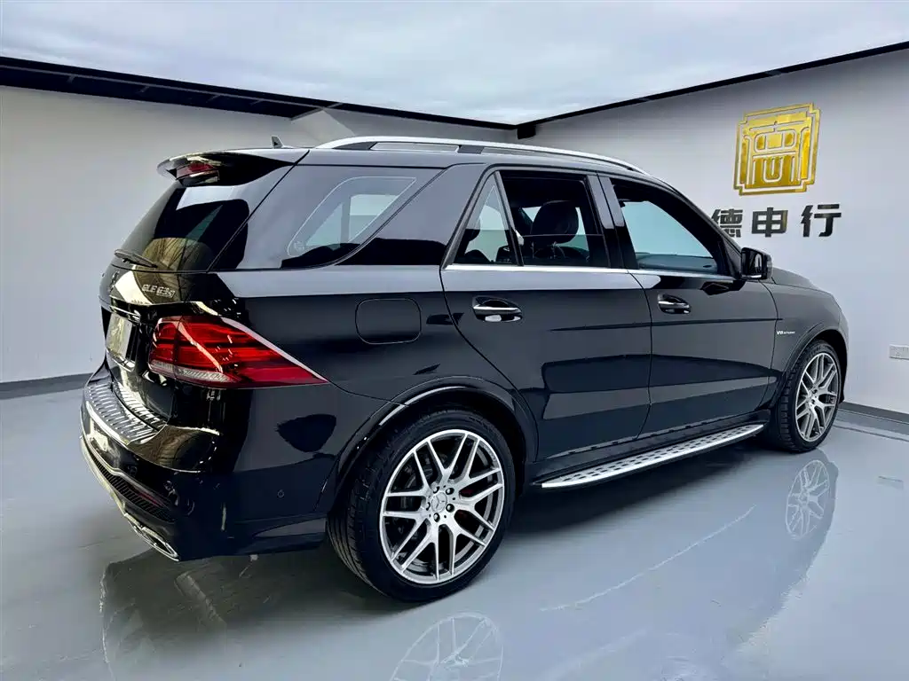 Mercedes-Benz GLE AMG 2015 Model AMG GLE 63 S 4MATIC