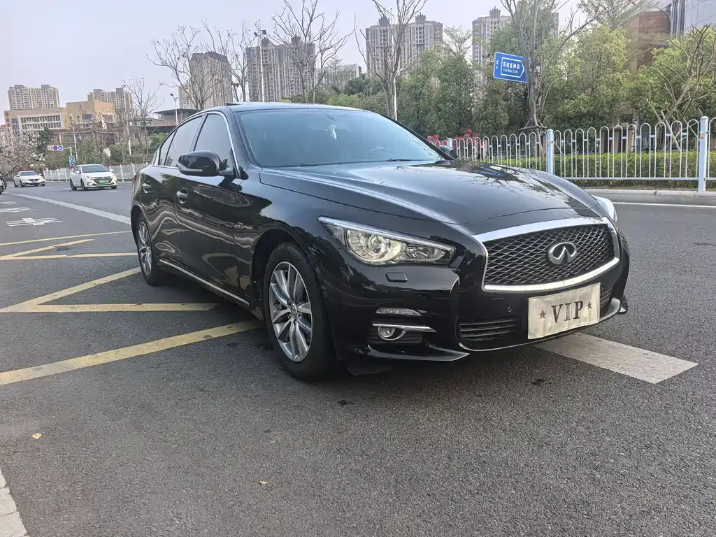 Infiniti Q50L 2016 Edition 2.0T Enjoyment Version