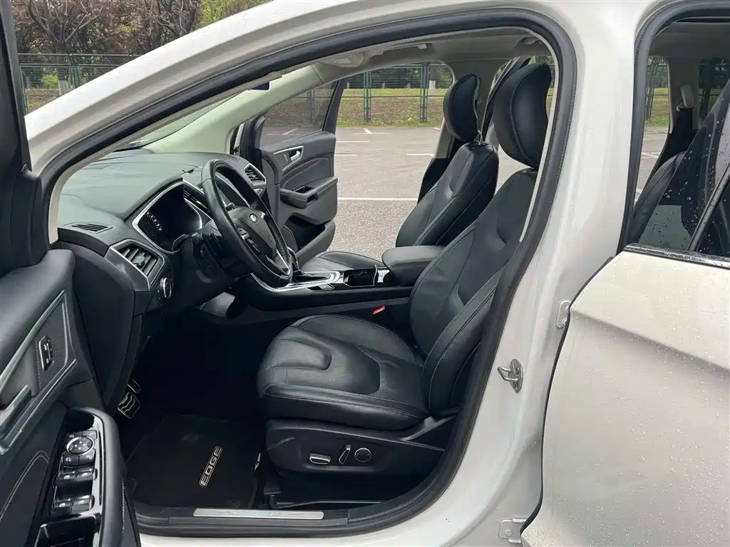 Escape 2016 EcoBoost 245 AWD Premium 7-seat