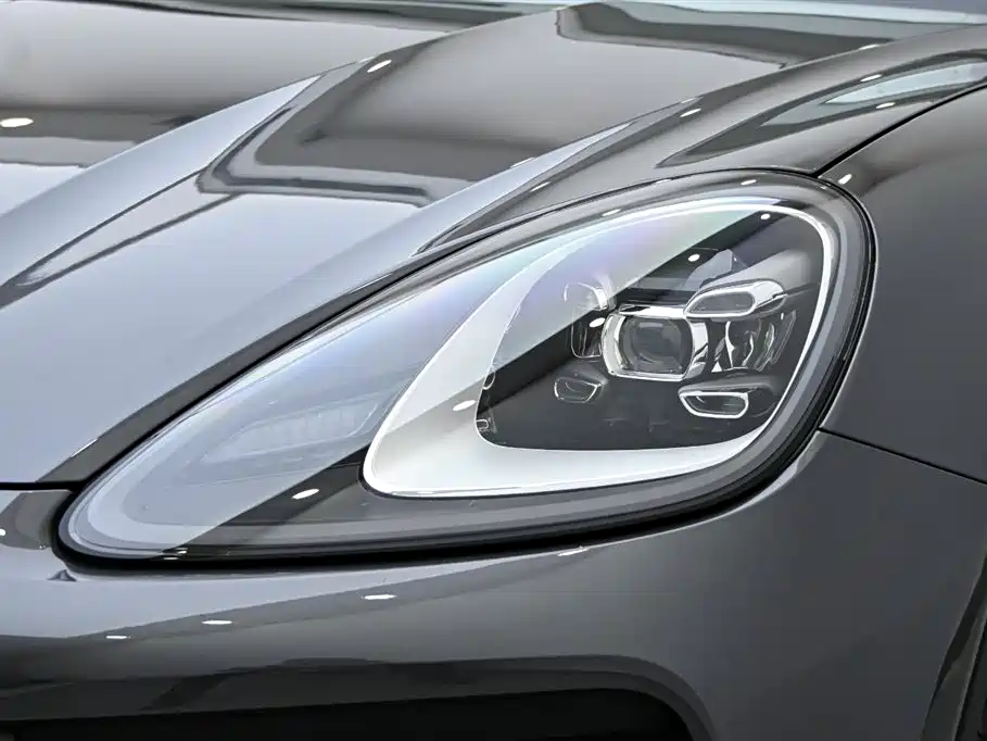 Cayenne New Energy 2023 Model Cayenne E-Hybrid 2.0T