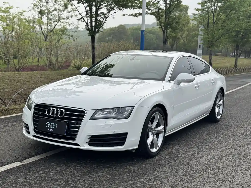 Audi A7 2014 model 35 FSI quattro Tech Line