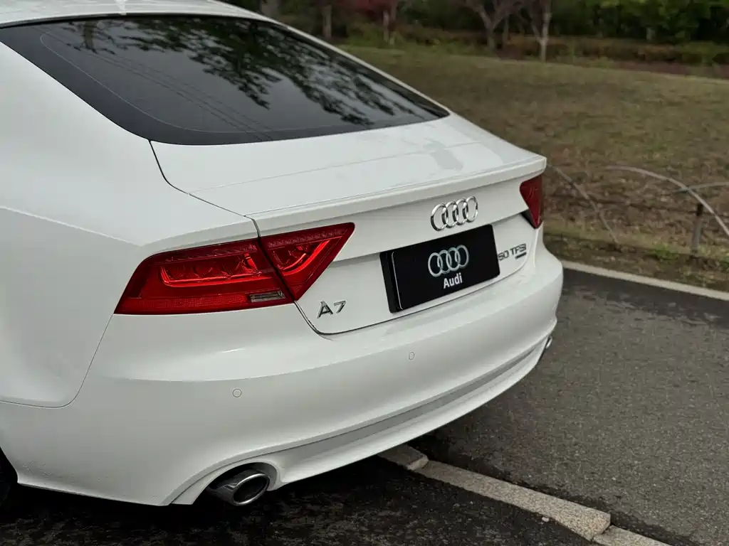 Audi A7 2014 model 35 FSI quattro Tech Line