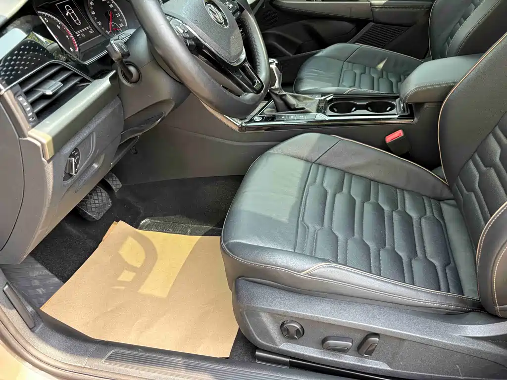 Passat 2019 330 TSI Elite Edition National VI
