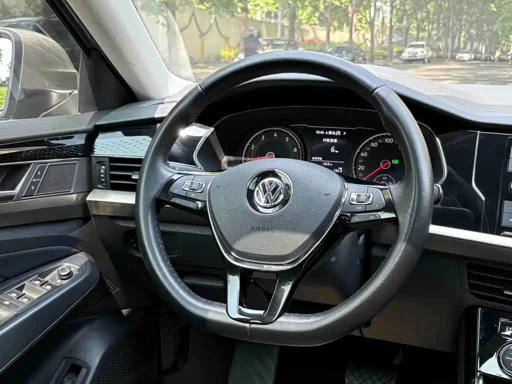 Passat 2019 330 TSI Elite Edition National VI