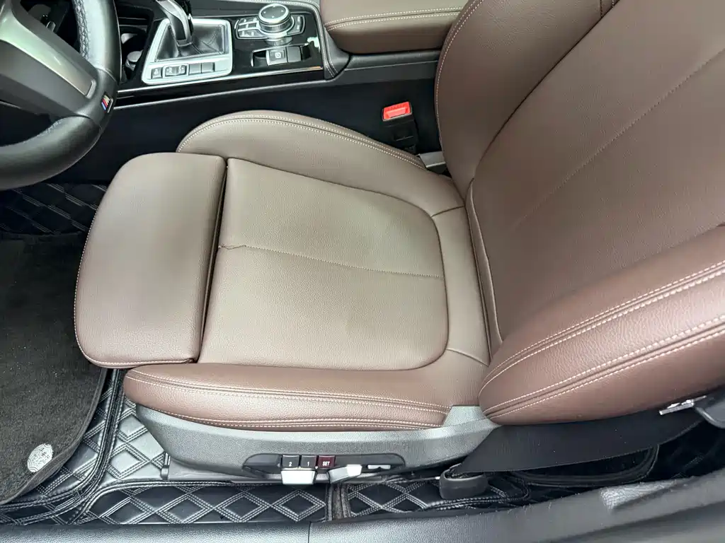 BMW 1 Series 2021 Model Year Facelift 120i M Sport Nightshade Edition