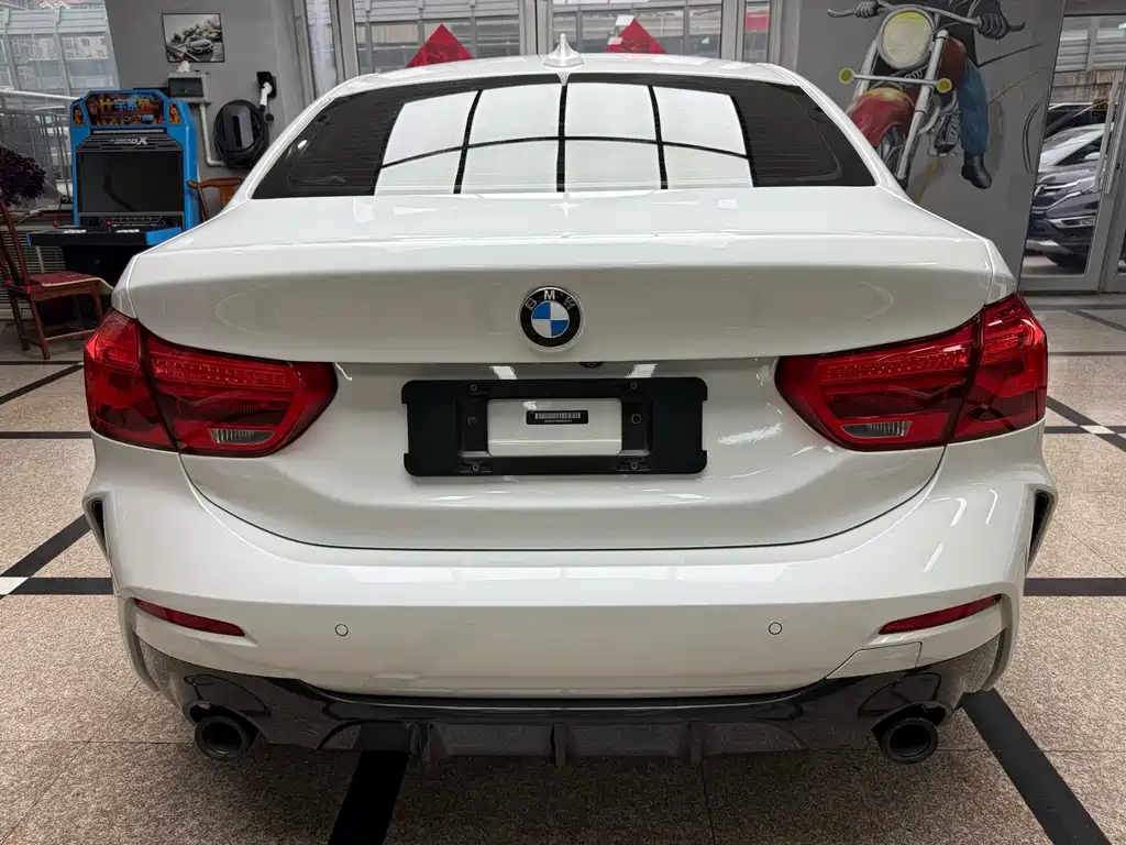BMW 1 Series 2021 Model Year Facelift 120i M Sport Nightshade Edition