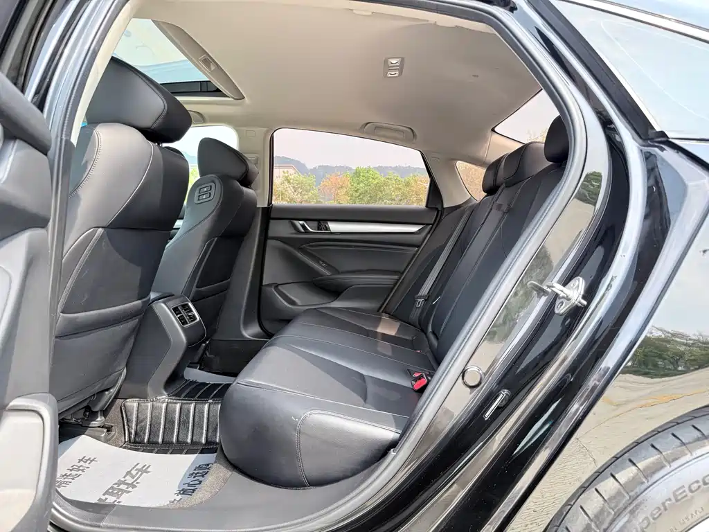 Accord 2018 Hybrid 2.0L Sharp Lead Edition National VI