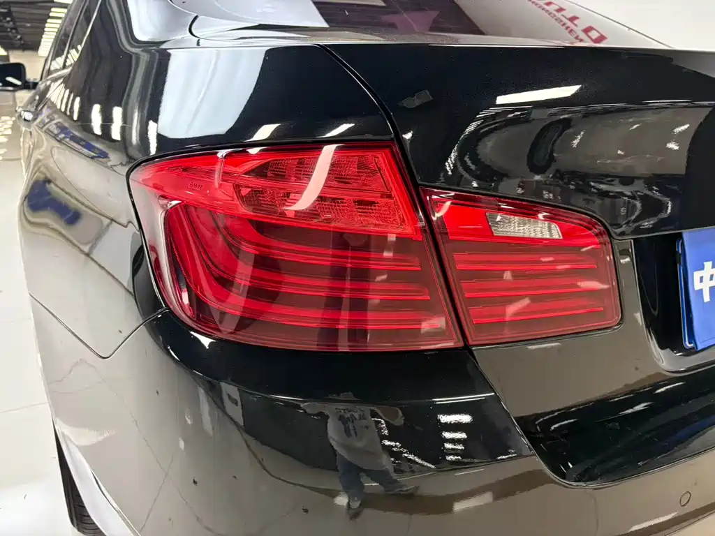 BMW 5 Series 2014 model 520Li Elegant Edition